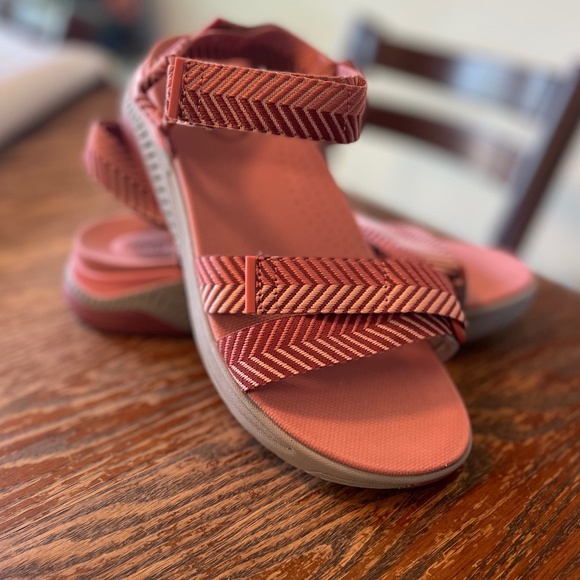 Dansko Shoes - Dansko RACQUEL ROSE HERRINGBONE Sandals